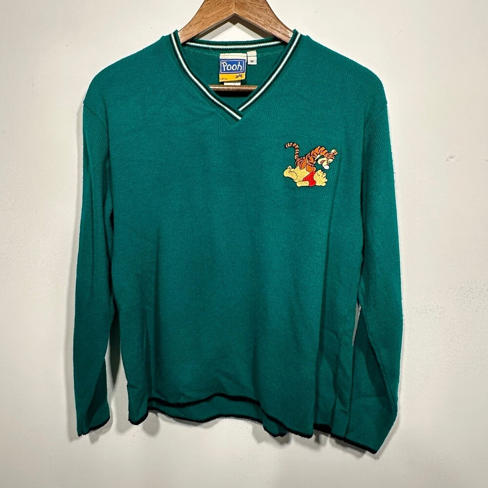 Made in the USA WINNE THE POOH sweater sz m Acker knitting mills